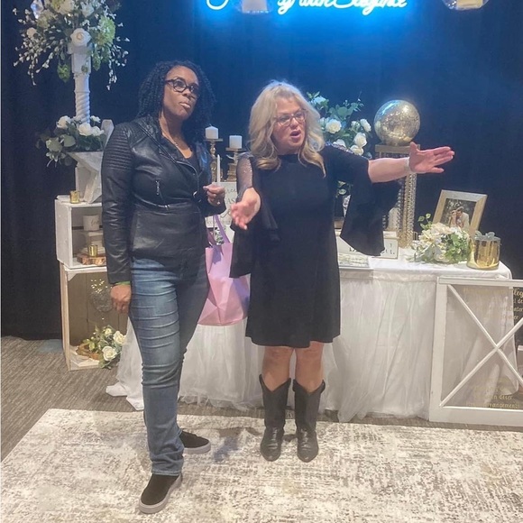 Meet your Posher, Tammy with Heavenly with Elegance, LLC - Picture 4 of 10